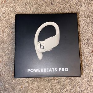 POWERBEATS PRO